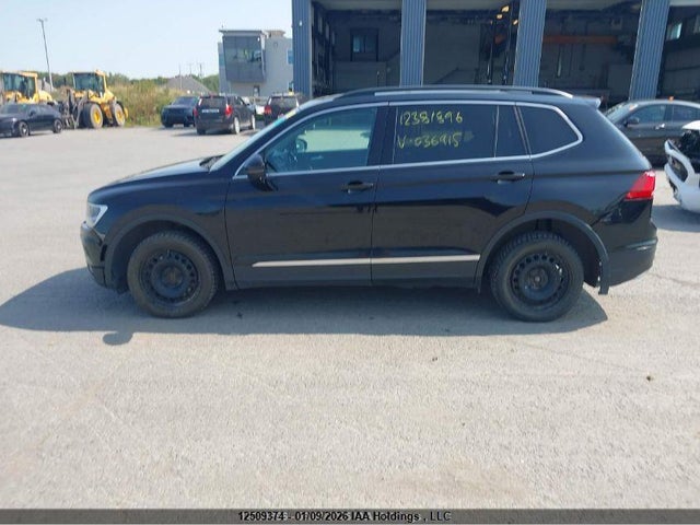 3VV2B7AX8JM036915 Volkswagen Tiguan Se/sel