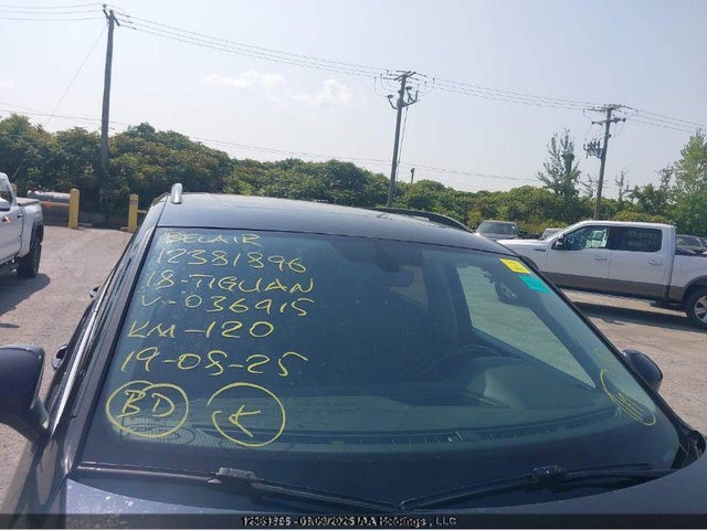 3VV2B7AX8JM036915 Volkswagen Tiguan Se/sel