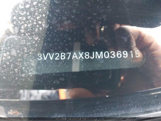 3VV2B7AX8JM036915 Volkswagen Tiguan Se/sel