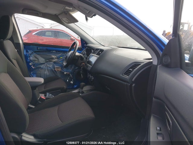 JA4AH3AU7JZ603034 Mitsubishi Rvr Es/se