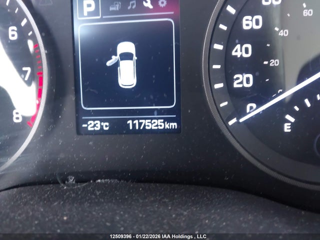 KM8J2CA43HU558216 Hyundai Tucson