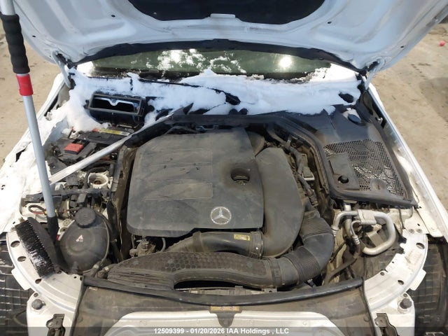 55SWF8EB5KU289185 Mercedes-Benz C 300 4matic