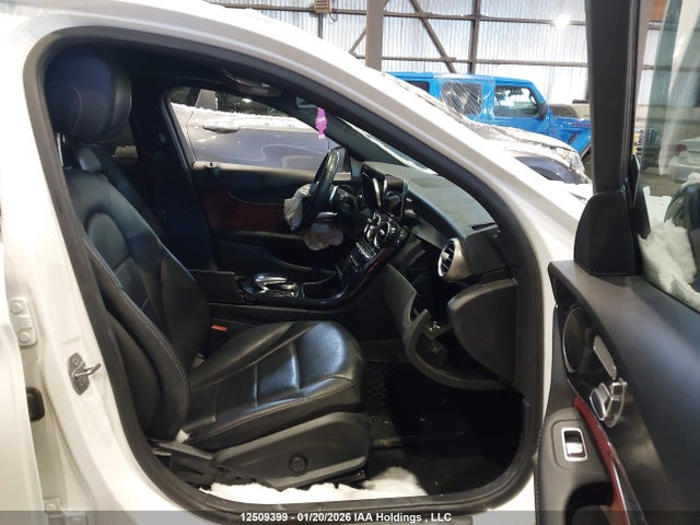 55SWF8EB5KU289185 Mercedes-Benz C 300 4matic