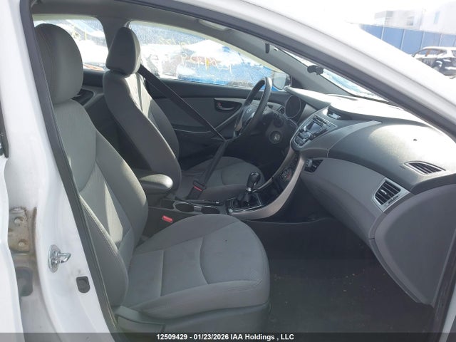 2013 Hyundai Elantra Gls/limited მანქანა იყიდება აუქციონზე, vin: 5NPDH4AEXDH293247, აუქციონის ნომერი: 12509429