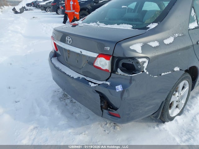 12509451 :رقم المزاد ، 2T1BU4EE3BC579339 vin ، 2011 Toyota Corolla Le مزاد بيع
