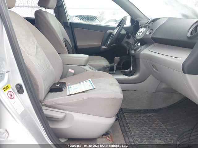 12509453 :رقم المزاد ، JTMBD33V466019338 vin ، 2006 Toyota Rav4 مزاد بيع