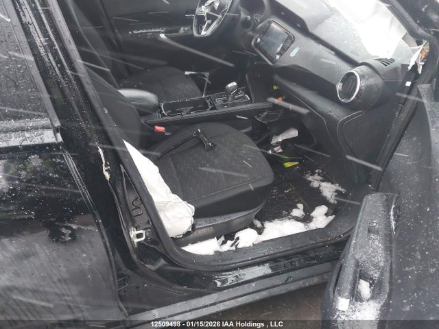 3N1CP5CV1NL530827 Nissan KICKS SV