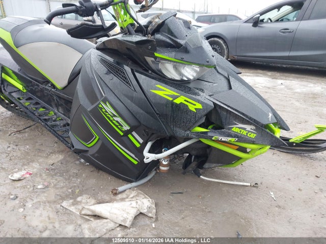 12509510 :رقم المزاد ، 4UF18SNW9JT110981 vin ، 2018 Arctic Cat  مزاد بيع