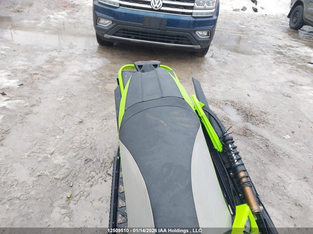 12509510 :رقم المزاد ، 4UF18SNW9JT110981 vin ، 2018 Arctic Cat  مزاد بيع