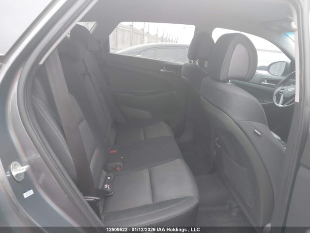 KM8J3CA42GU212069 Hyundai Tucson Limited/sport And Eco/se