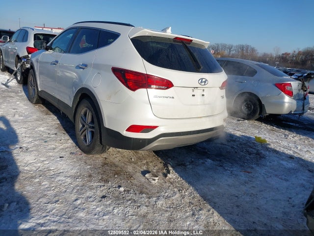 5NMZUDLB5HH044765 Hyundai Santa Fe Sport 2.4 Se