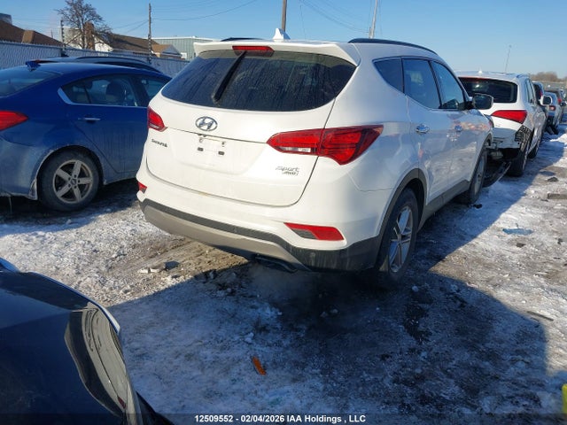 5NMZUDLB5HH044765 Hyundai Santa Fe Sport 2.4 Se