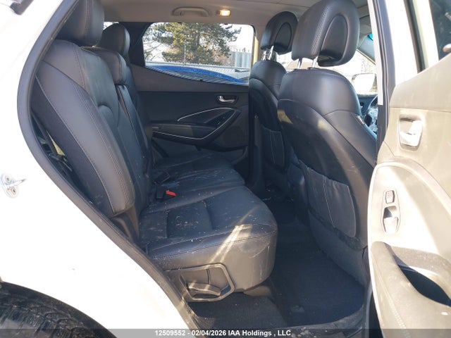 5NMZUDLB5HH044765 Hyundai Santa Fe Sport 2.4 Se