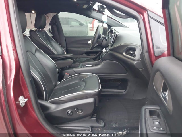 2C4RC1GG1NR157430 Chrysler Pacifica Limited