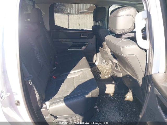 Продаж на аукціоні авто 2024 Toyota Tundra Hybrid Limited 4x4, vin: 5TFWC5EC5RX006608, номер лоту: 12509641
