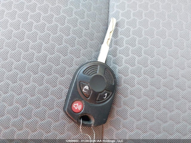 1FMCU9GD1JUC65370 Ford ESCAPE SE