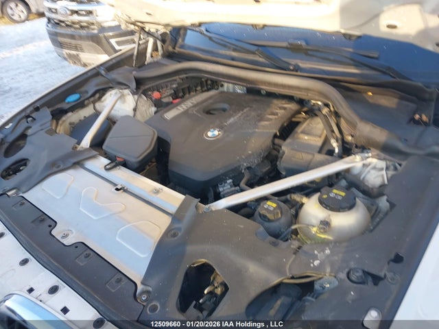 5UXUJ3C57KLG53094 BMW X4 Xdrive30i