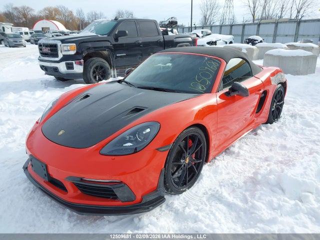 Porsche 718 Boxster S 2017 WP0CB2A86HS240421 Image 2