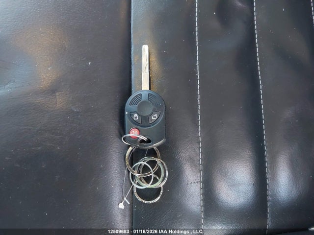 1FMCU9GX3FUC15040 Ford ESCAPE SE