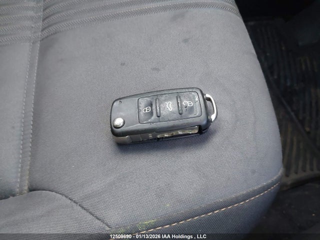 3VWB67AJ8HM326559 Volkswagen JETTA SE