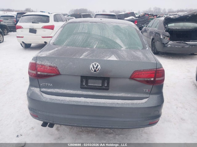 2017 Volkswagen Jetta 1.4 Tsi Trendline+ მანქანა იყიდება აუქციონზე, vin: 3VW2B7AJ3HM381402, აუქციონის ნომერი: 12509698