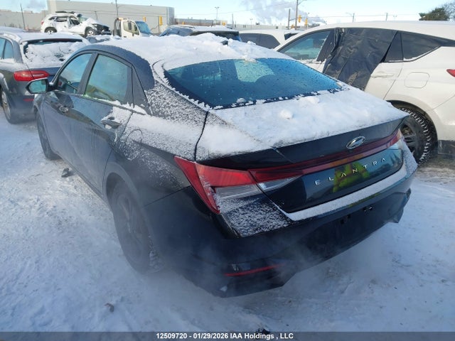 KMHLM4AG1MU075465 Hyundai Elantra Preferred Ivt