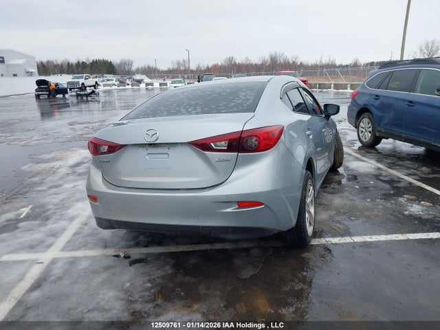 JM1BN1U75J1162080 Mazda MAZDA3