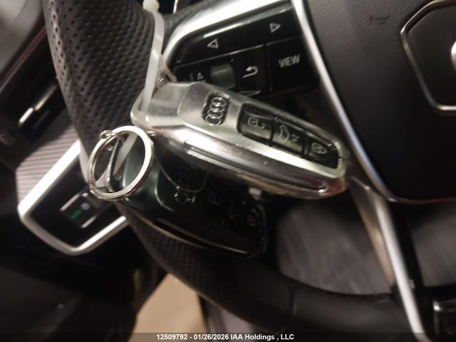WAUPFBF28PN031444 Audi S7 2.9t