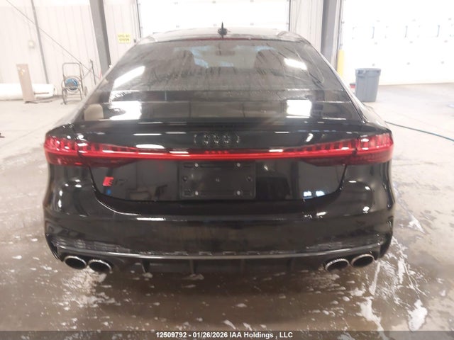 WAUPFBF28PN031444 Audi S7 2.9t