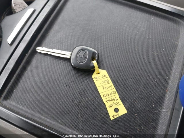 5TDKZ3DC7KS971081 Toyota SIENNA LE