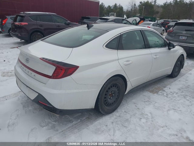 5NPEJ4J22NH138806 Hyundai Sonata Sport 1.6t 4dr