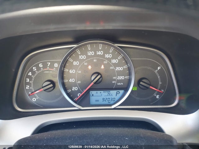 2T3BFREV8FW389376 Toyota RAV4 LE