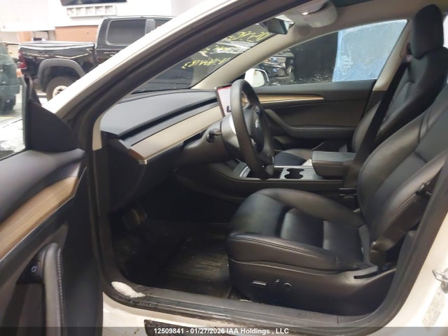 Продажа на аукционе авто 2023 Tesla Model 3, vin: 5YJ3E1EA5PF464483, номер лота: 12509841