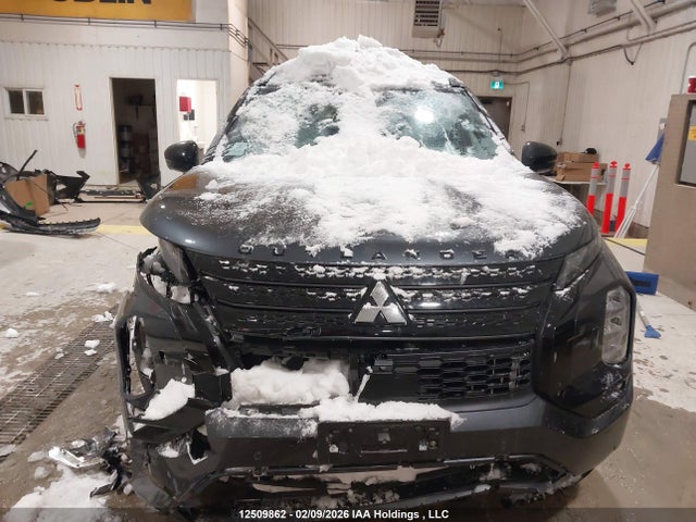 JA4T5WA93SZ608960 Mitsubishi Outlander Sel