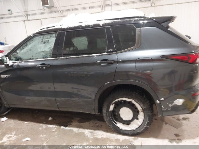 JA4T5WA93SZ608960 Mitsubishi Outlander Sel