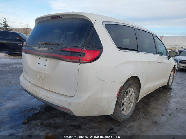 2C4RC1BGXSR596211 Chrysler Pacifica Select
