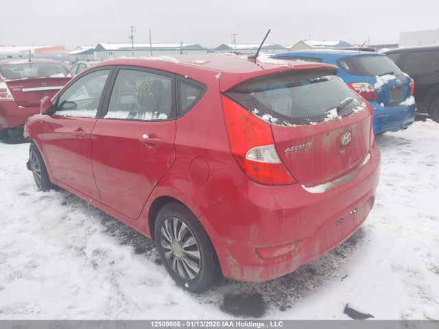 KMHCT5AE6GU242141 Hyundai ACCENT SE