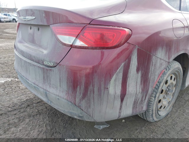 Chrysler 200 LX 2015 1C3CCCFB4FN705818 Image 12