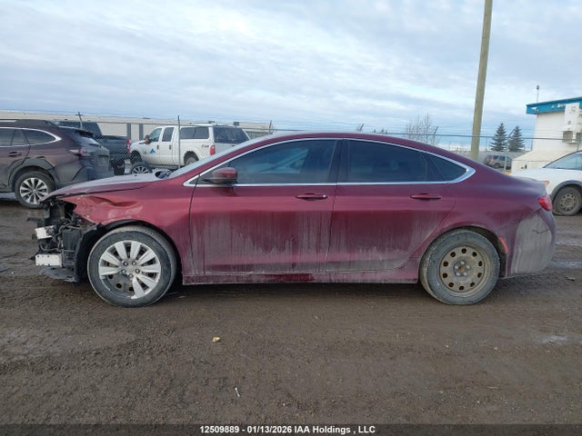 Chrysler 200 LX 2015 1C3CCCFB4FN705818 Image 15