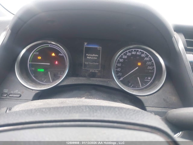 4T1B31HK9JU503821 Toyota Camry Hybrid Le