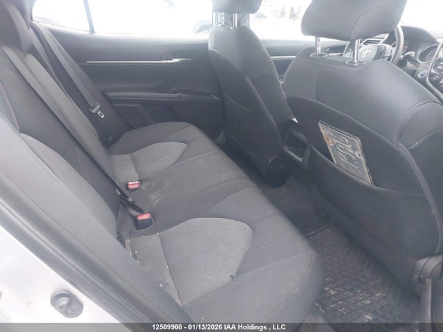 4T1B31HK9JU503821 Toyota Camry Hybrid Le