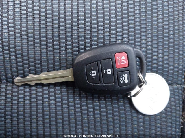 2T1BURHE4GC544812 Toyota Corolla S
