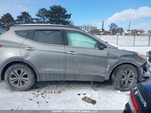 5XYZUDLB2GG307349 Hyundai Santa Fe Sport 2.4 Premium