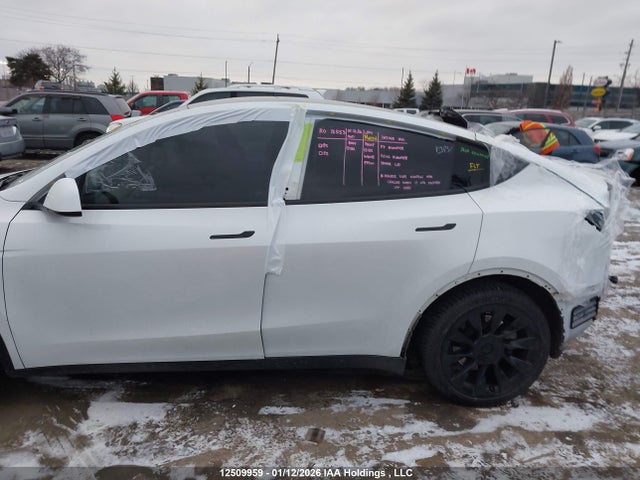 5YJYGDEE6MF078784 Tesla Model Y Long Range