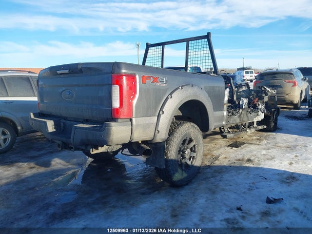 Ford F-350 Lariat 2017 1FT8W3BTXHEB25659 Image 4
