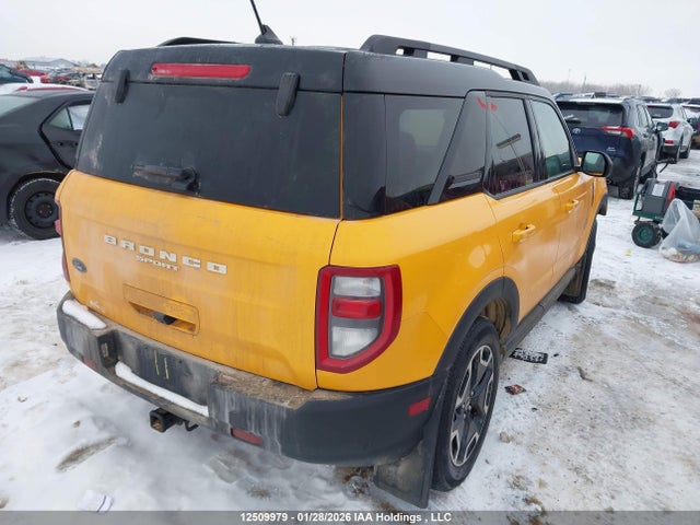 Ford Bronco Sport Outer Banks 2023 3FMCR9C66PRD29234 Image 4