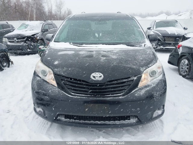 5TDZK3DC3GS731309 Toyota Sienna 7 Passenger