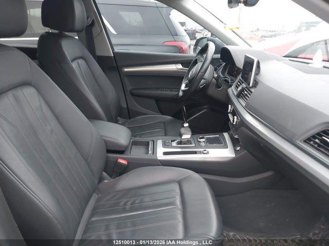 WA1BNAFY4L2030733 Audi Q5 Premium Plus