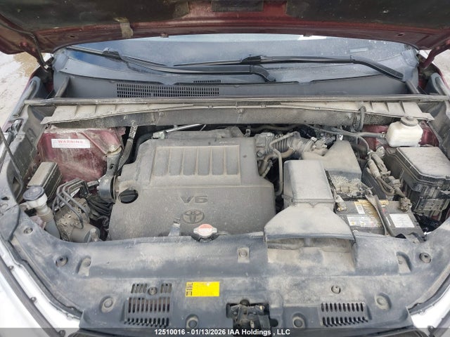 5TDJKRFH2GS327930 Toyota Highlander Xle