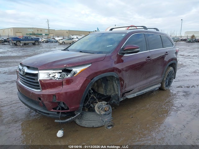 5TDJKRFH2GS327930 Toyota Highlander Xle